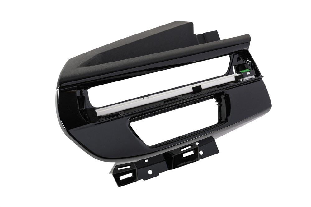 GM Genuine Parts Backen Black Driver Side Instrument Panel Trim Plate Applique