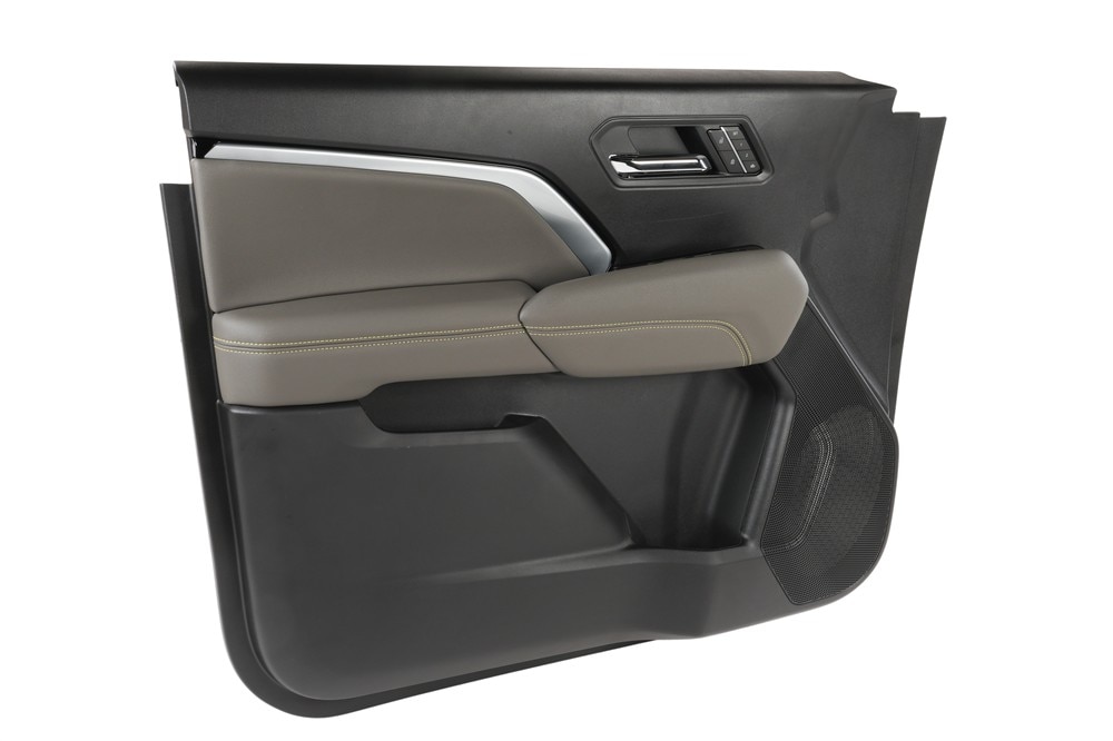 GM Genuine Parts Artemis Front Driver Side Door Trim