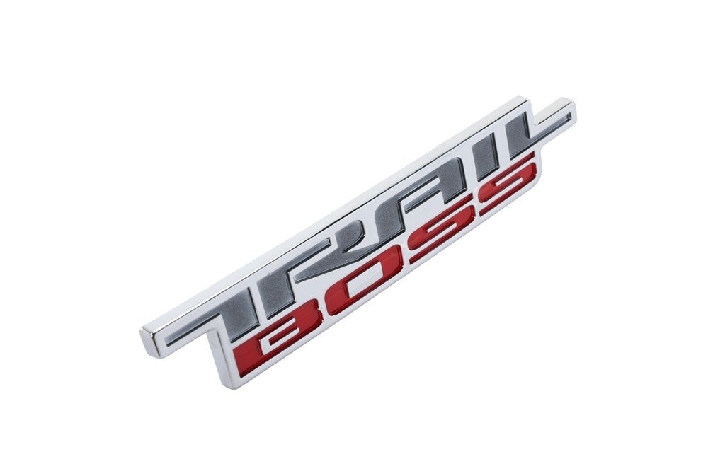 GM Genuine Parts Exterior Bright Chrome Front Grille North America Plate