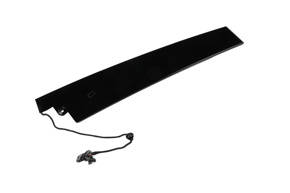 GM Genuine Parts Front Driver Side Door Window Frame Rear Applique