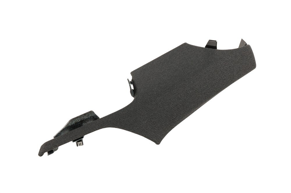 GM Genuine Parts Passenger Side Windshield Lower Corner garnish Molding