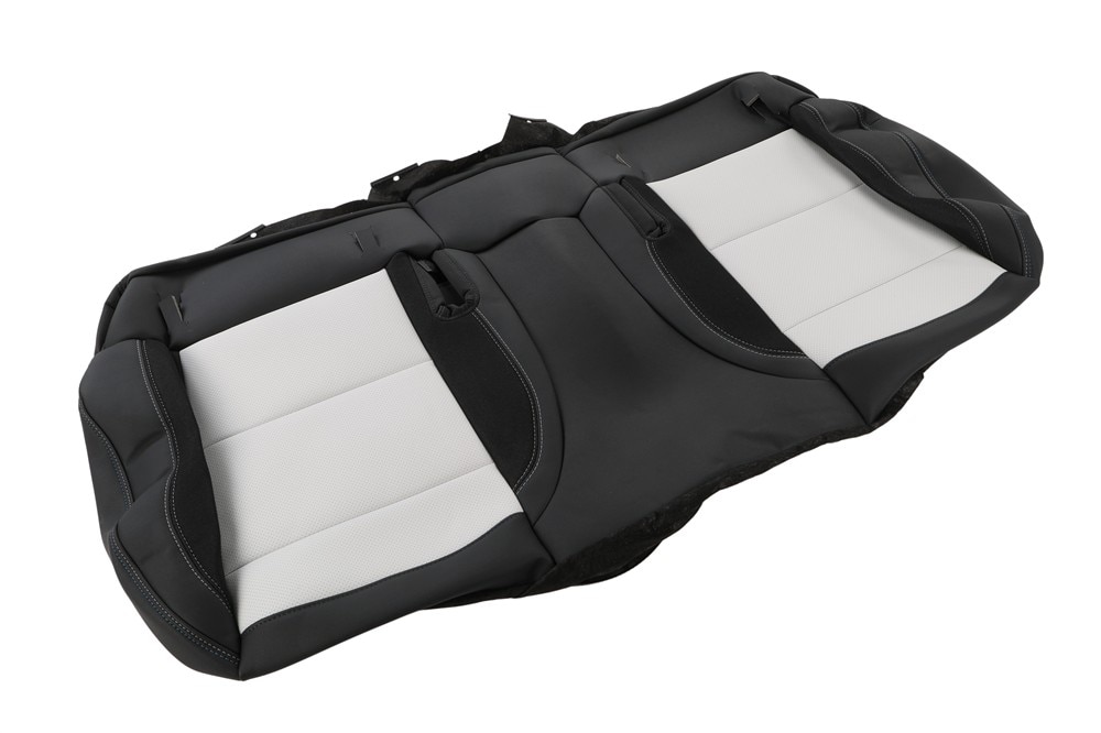 GM Genuine Parts Backen Black Rear Seat Cushion Cover