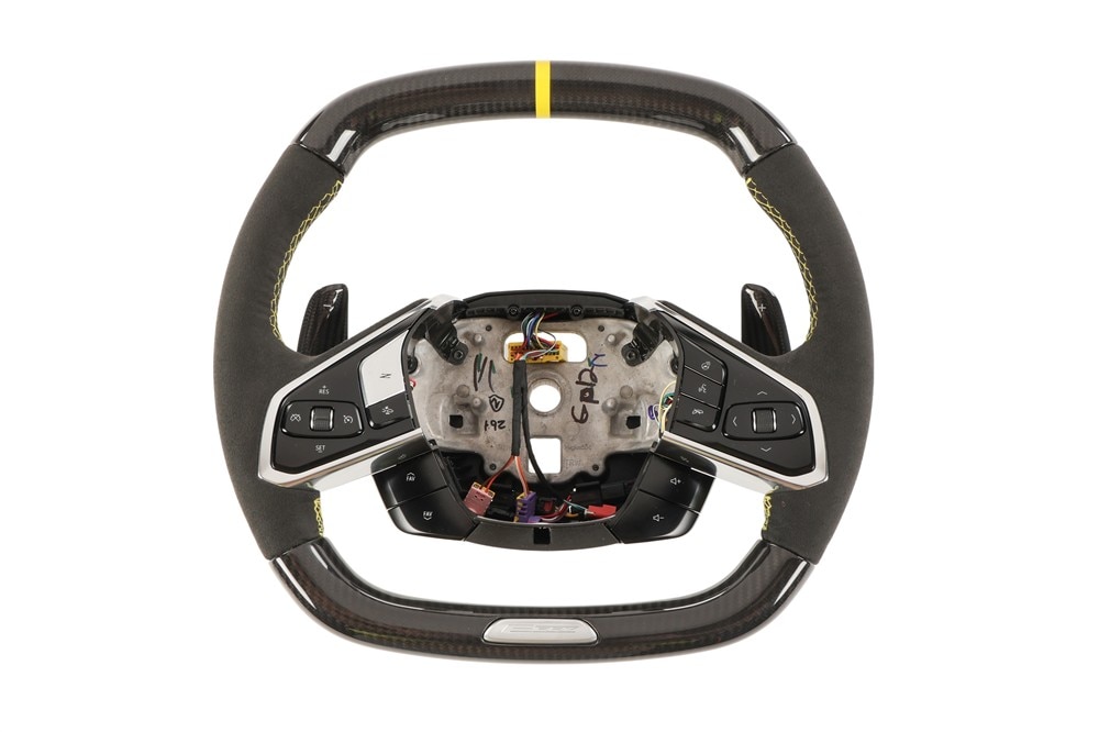 GM Genuine Parts Exposed Carbon Fiber Steering Wheel