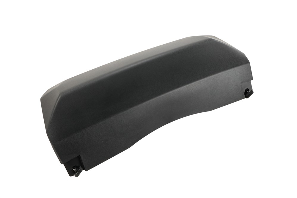 GM Genuine Parts Black Rear Bumper Fascia Trailer Hitch Cover