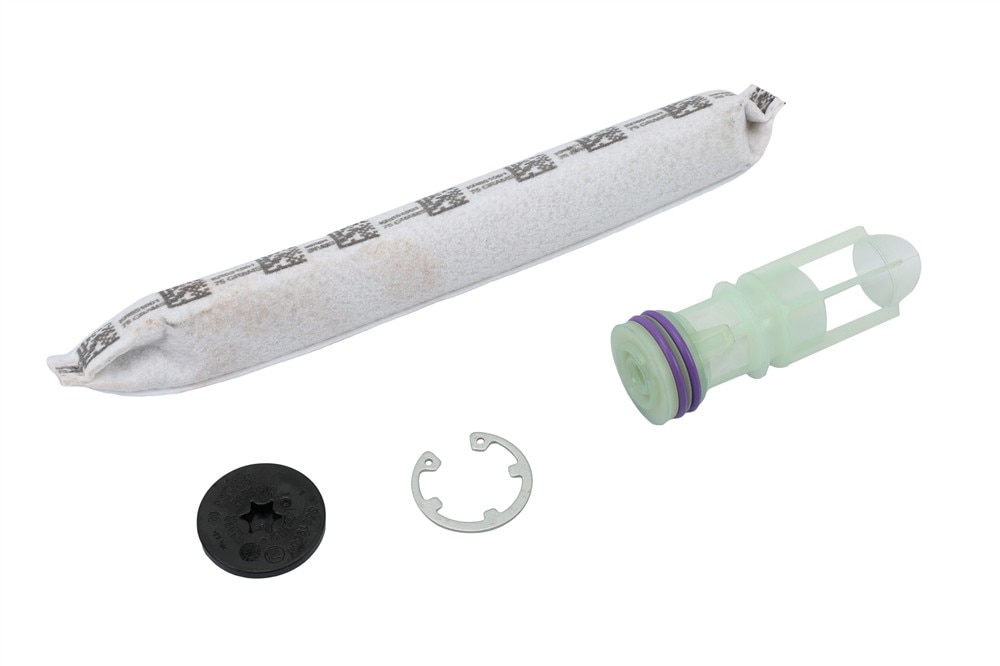 GM Genuine Parts Air Conditioning Receiver and Dehydrator Kit