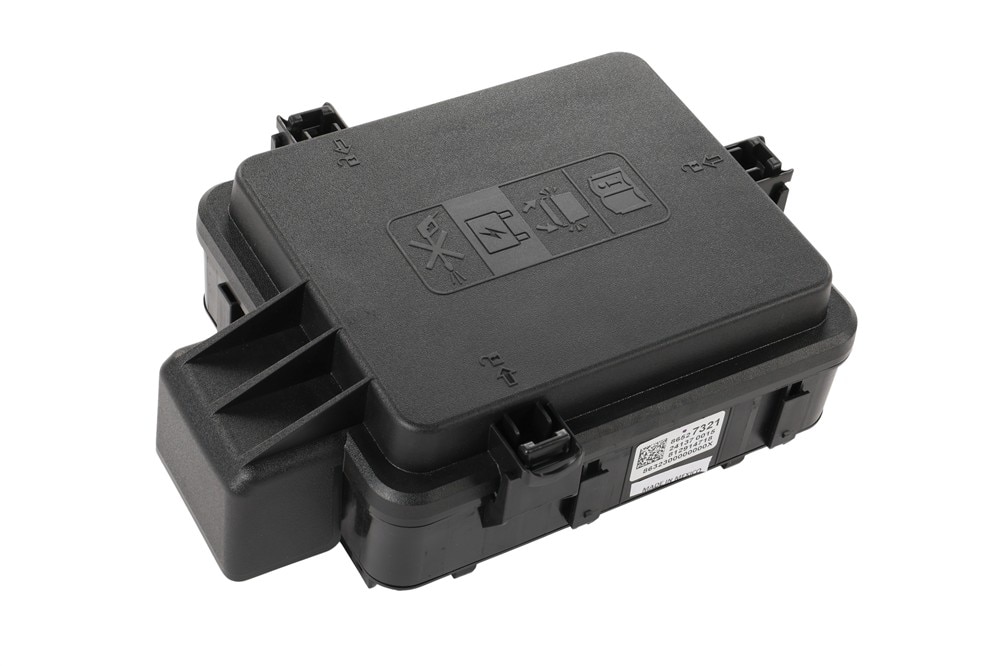 GM Genuine Parts Engine Wiring Harness Junction Block