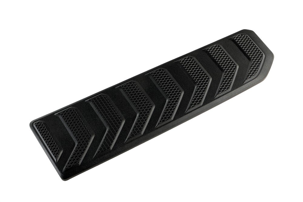 GM Genuine Parts Air Transfer Rear Passenger Side Bumper Fascia Step Pad