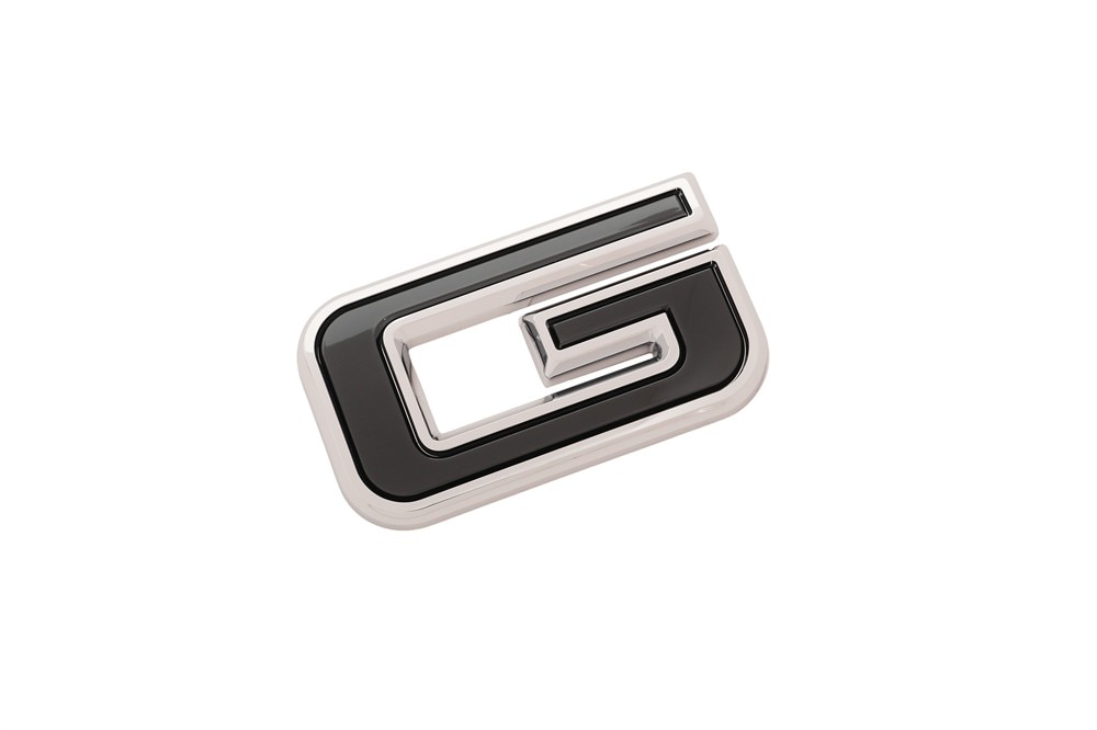 GM Genuine Parts Vader Chrome (C) Tailgate Letter