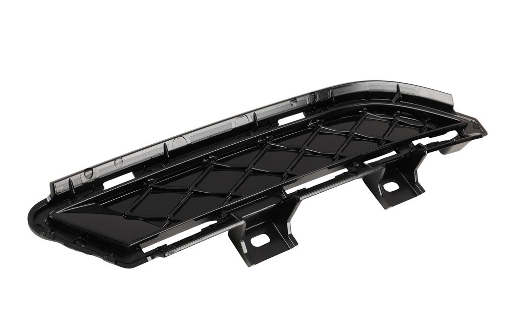 GM Genuine Parts Front Passenger Side Lower Grille Opening Cover