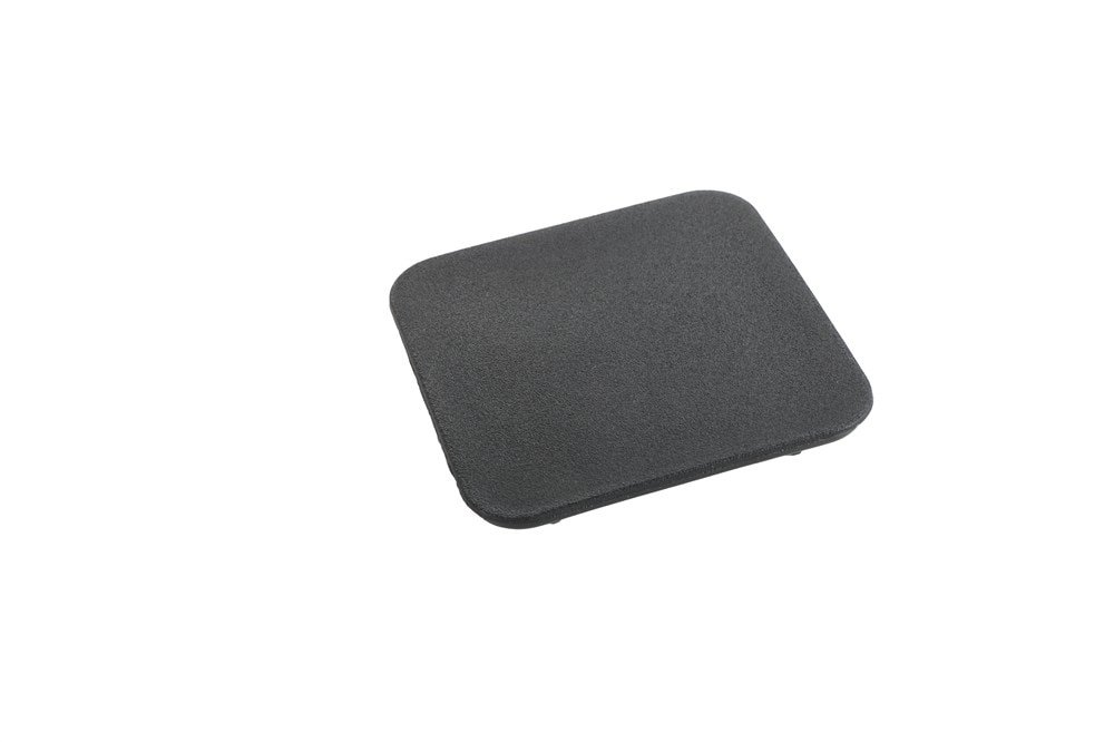 GM Genuine Parts Backen Black Quarter Trim Panel Cover