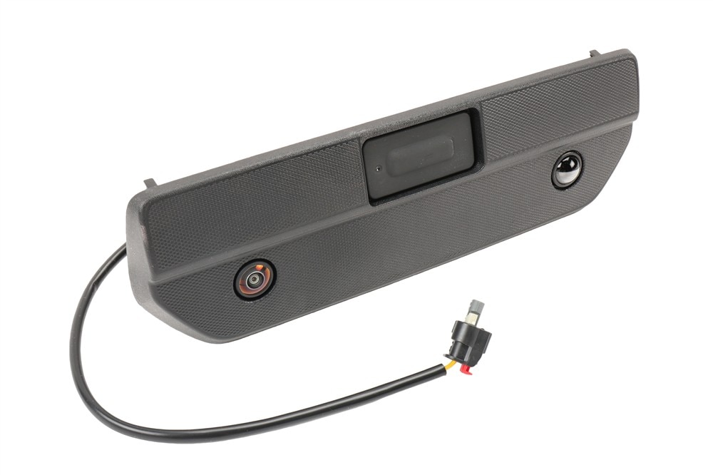 GM Genuine Parts Pickup Box Tailgate Latch Handle | 86583793 | GM