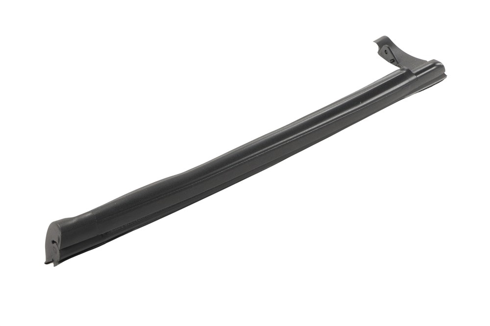 GM Genuine Parts Front Passenger Side Door Window Weatherstrip