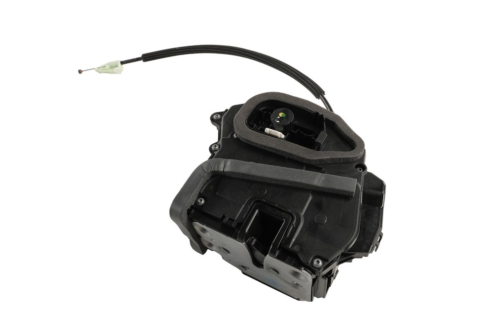 GM Genuine Parts Front Driver Side Door Latch