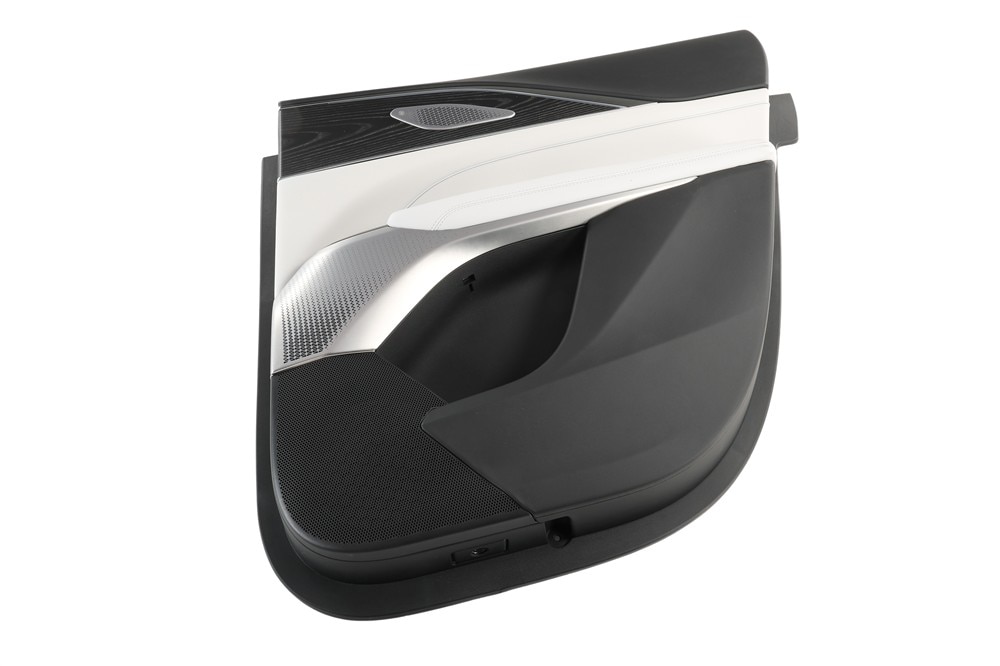 GM Genuine Parts Backen Black Rear Passenger Side Door Trim