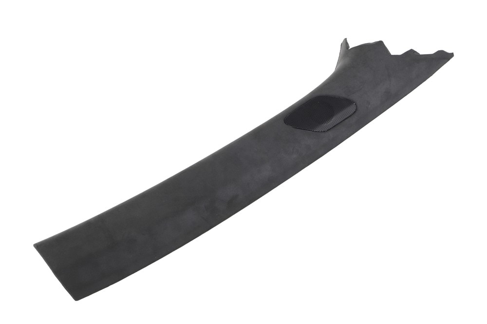 GM Genuine Parts Jet Black Passenger Side Windshield Garnish Molding