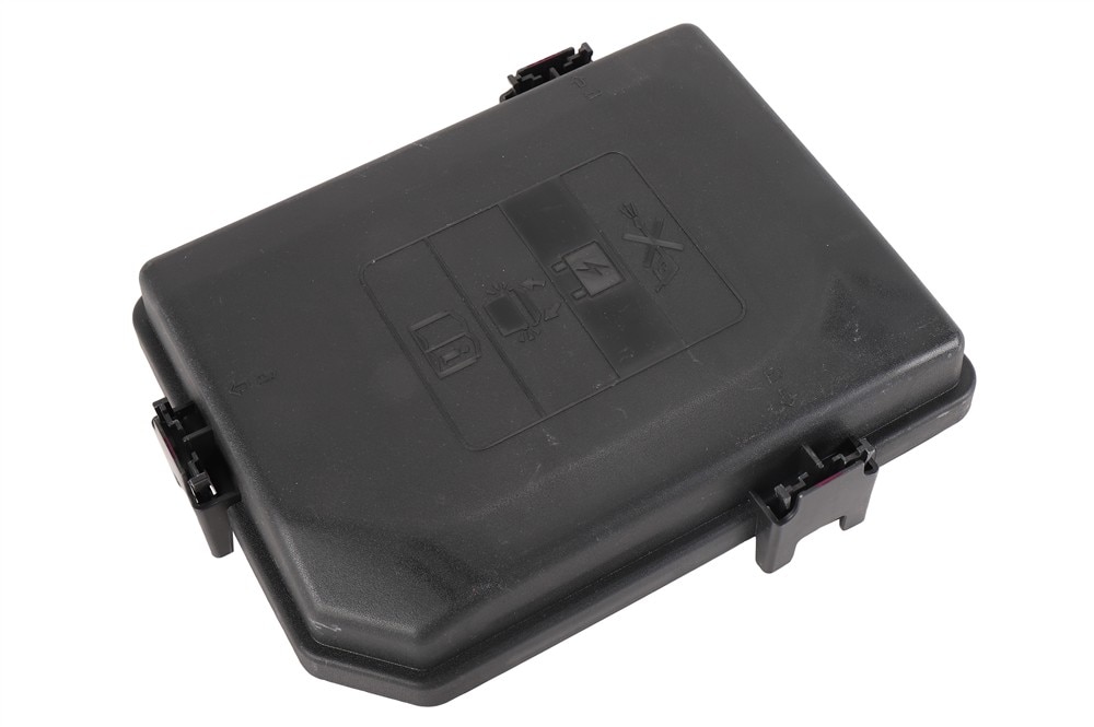 GM Genuine Parts Engine Wiring Harness Fuse Block Cover