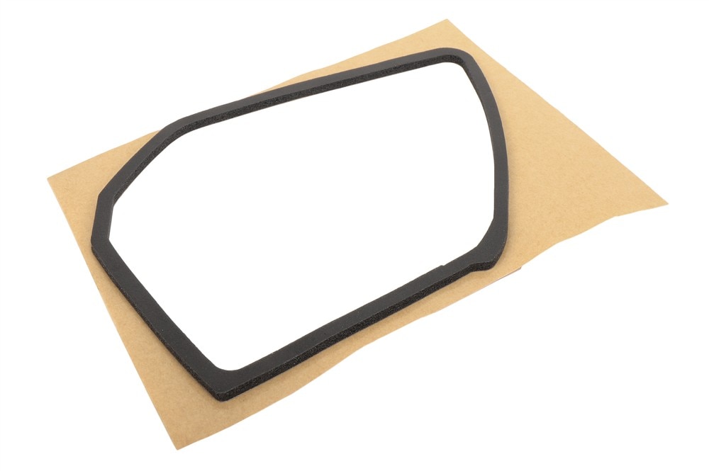 GM Genuine Parts Rear End Spoiler Insulator