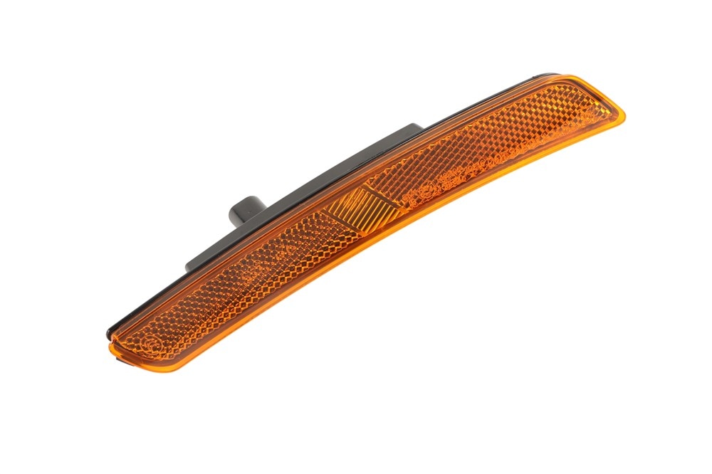 GM Genuine Parts Front Driver Side Marker Lamp