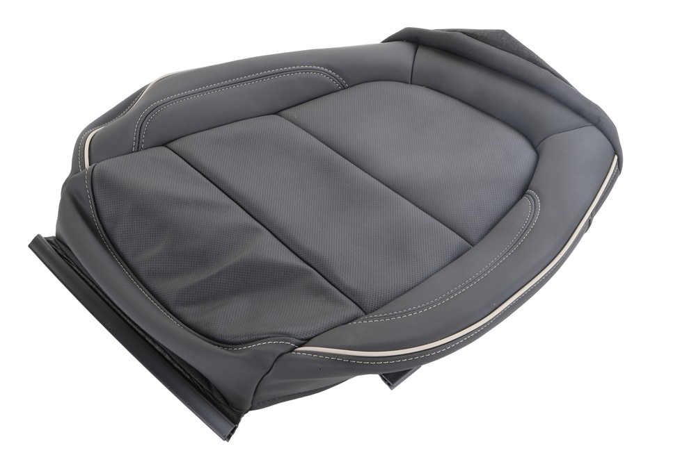 GM Genuine Parts Black Front Passenger Side Seat Cushion Cover