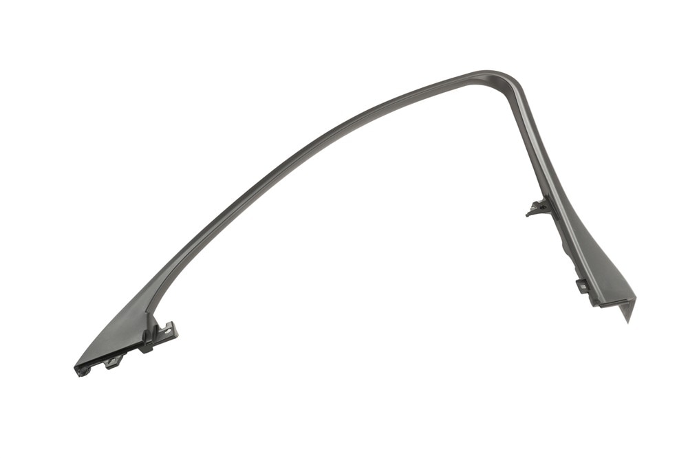 GM Genuine Parts Front Passenger Side Door Window Garnish Molding