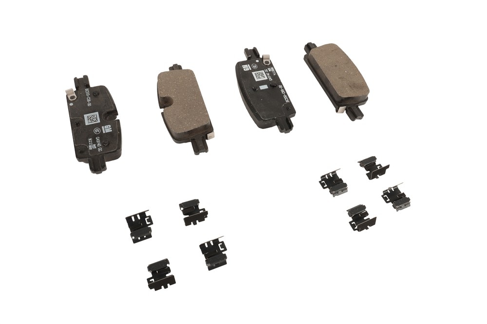 GM Genuine Parts Rear Disc Brake Pad Kit