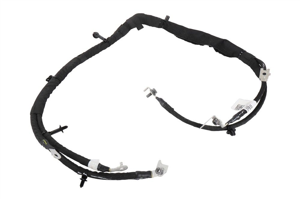 GM Genuine Parts Auxiliary Generator Battery Jumper Cable
