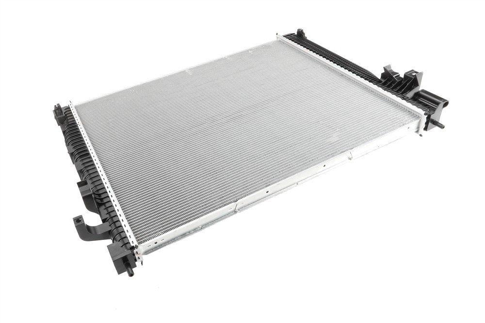 GM Genuine Parts Engine Radiator
