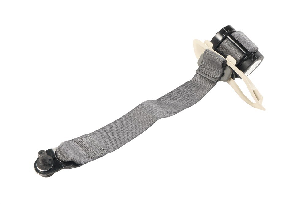 GM Genuine Parts Driver Side 3rd Row Seat Belt Refractor Kit