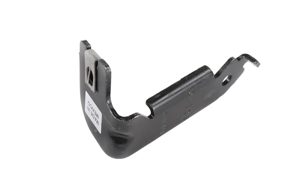 GM Genuine Parts Underbody Rear Air Deflector Bracket