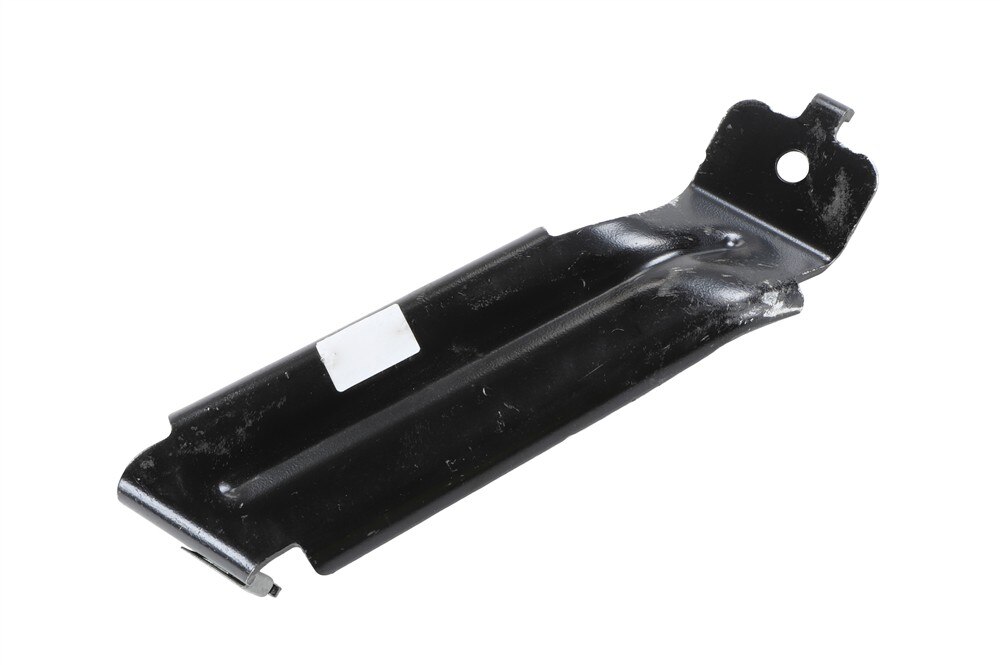 GM Genuine Parts Underbody Rear Air Deflector Bracket