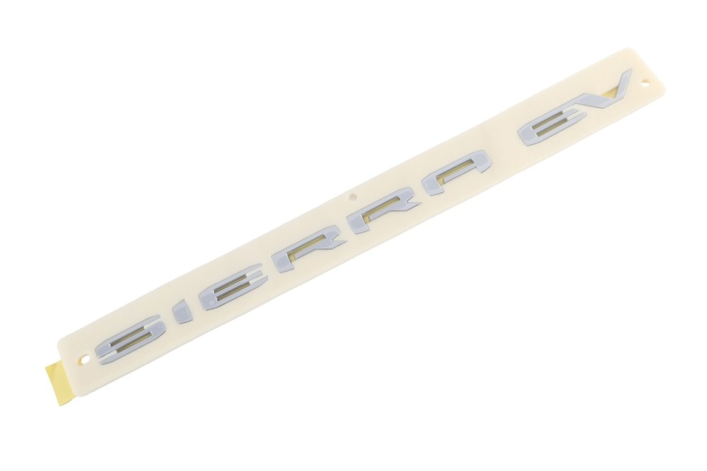 GM Genuine Parts Exterior Bright Chrome Tailgate Vehicle Name Plate