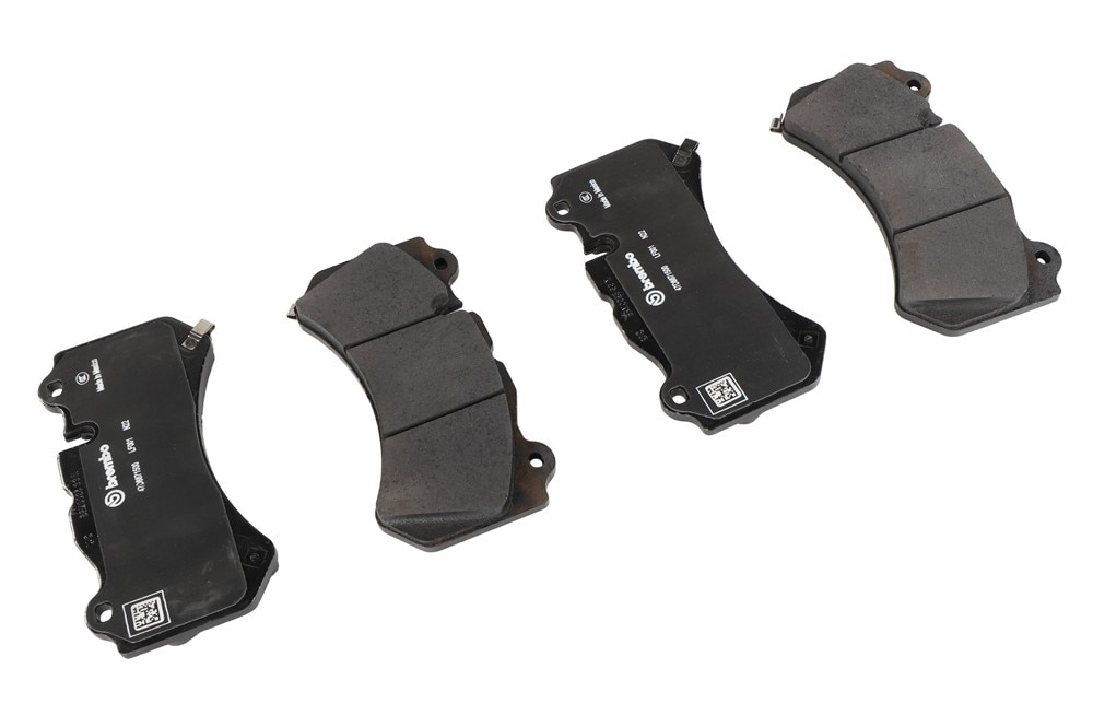 GM Genuine Parts Front Driver Side Disc Brake Pad Set