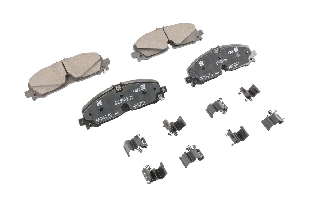 GM Genuine Parts Front Disc Brake Pad Kit
