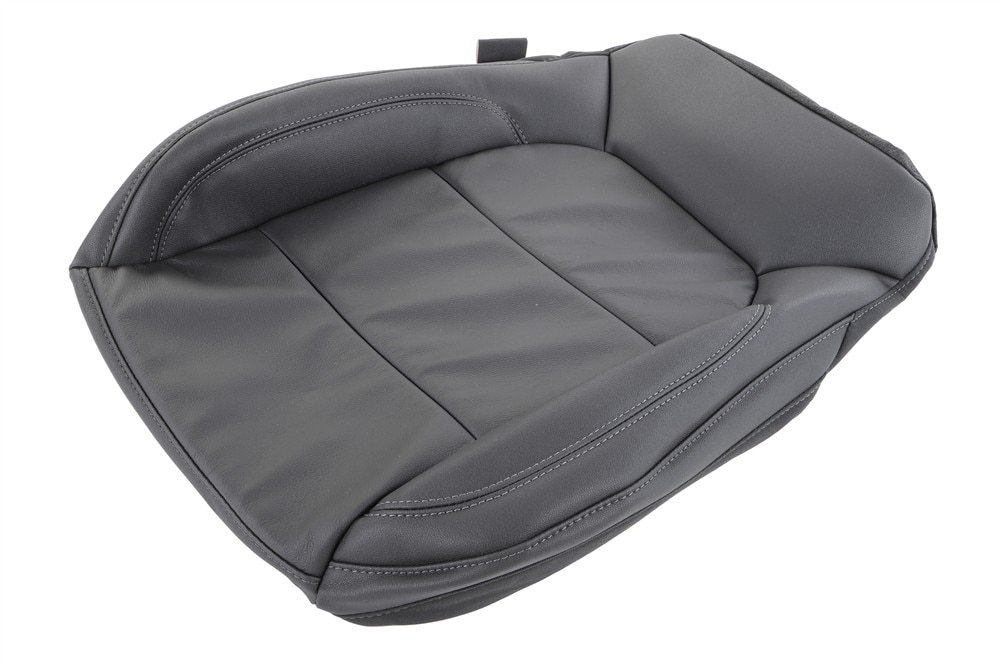 GM Genuine Parts Black Front Passenger Side Seat Cushion Cover