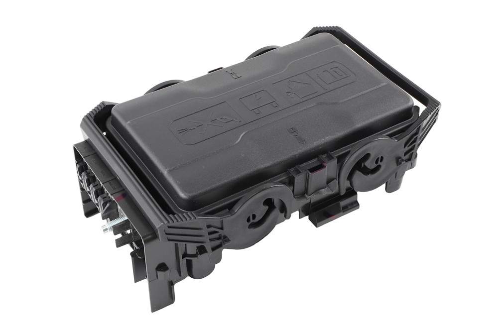 GM Genuine Parts Engine Wiring Harness Junction Block