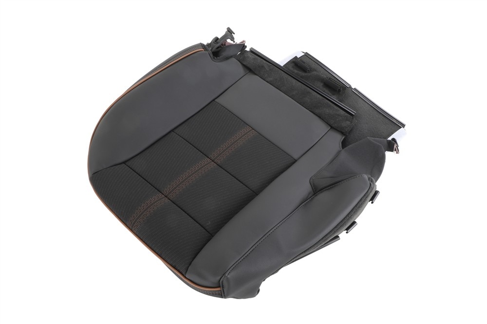 GM Genuine Parts Signet Rear Passenger Side Seat Cushion Cover