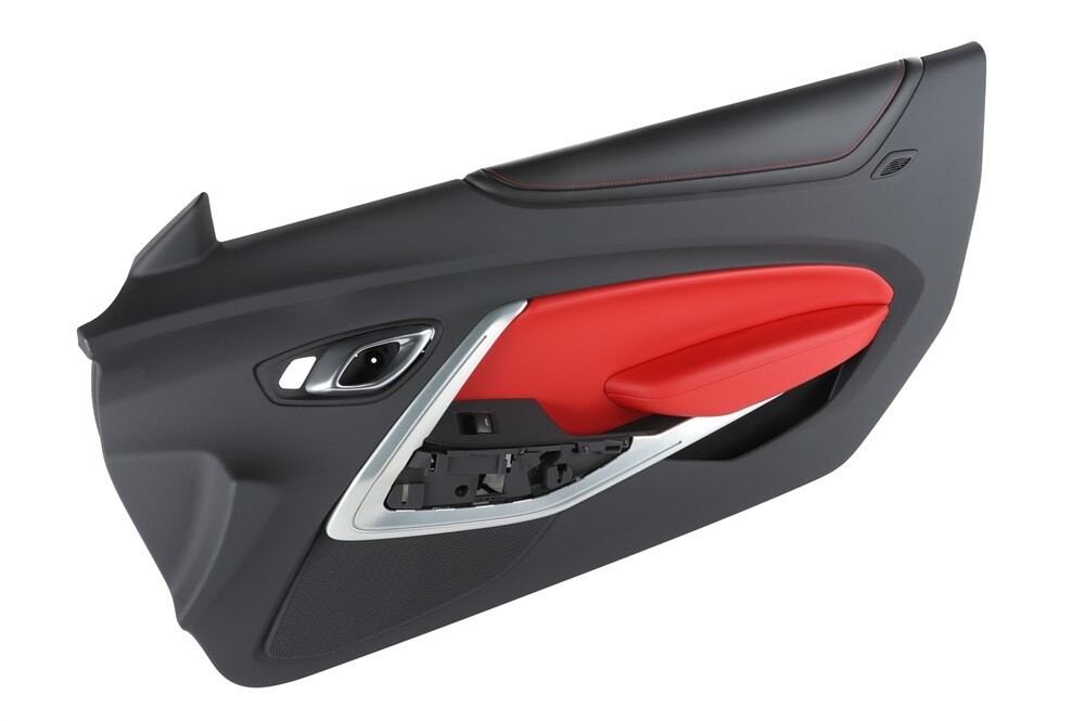 GM Genuine Parts Adrenaline Red Front Passenger Side Door Trim