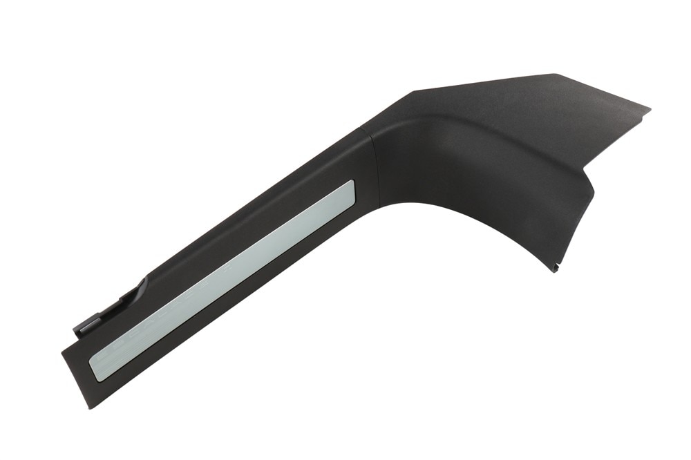 GM Genuine Parts Backen Black Front Passenger Side Door Sill Garnish Molding