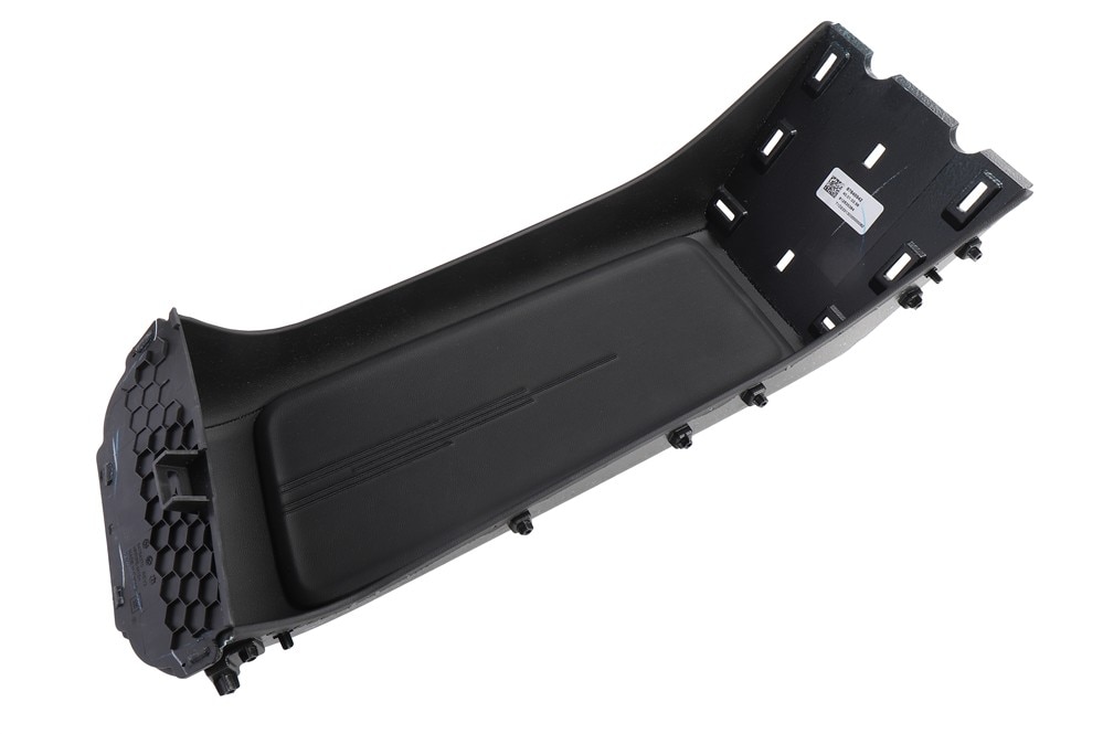 GM Genuine Parts Backen Black Front Floor Console Front Compartment