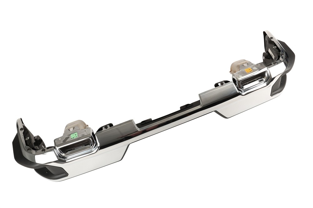 GM Genuine Parts Exterior Bright Chrome Rear Bumper Impact Bar