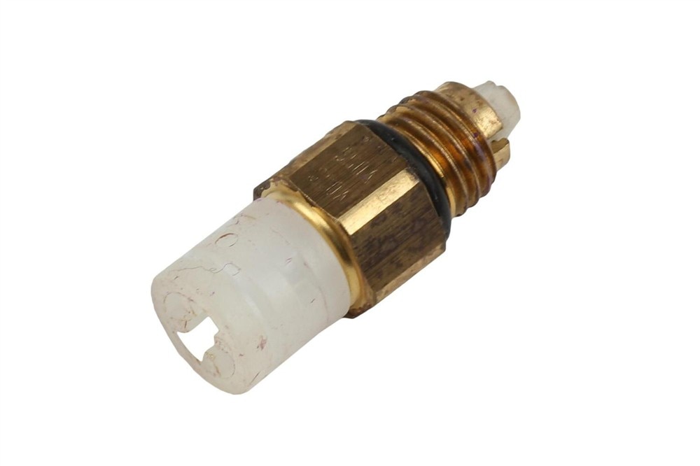 GM Genuine Parts Automatic Level Control Air Compressor Tube Fitting