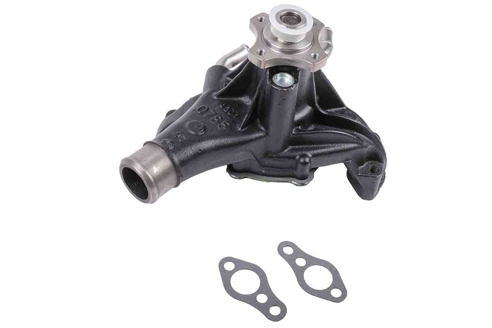 GM Genuine Parts Engine Water Pump with Gaskets