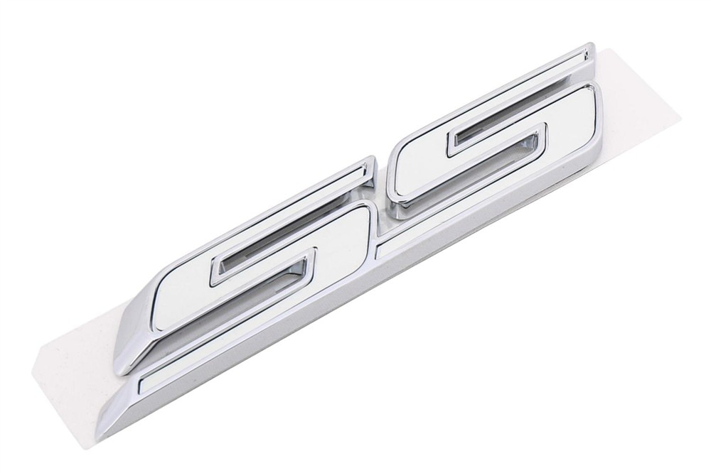 GM Genuine Parts SS Deck Lid Decal in White