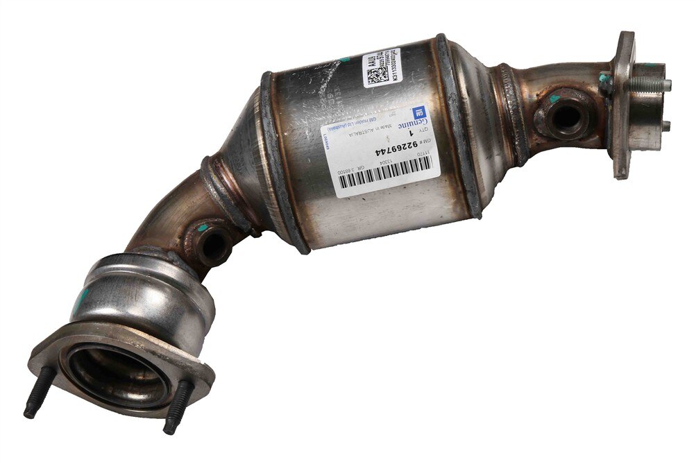 GM Genuine Parts Driver Side 3-Way Catalytic Converter with Flange, Bolts, and Studs