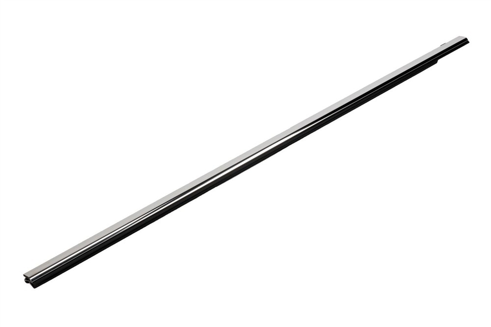 GM Genuine Parts Passenger Side Door Window Belt Reveal Molding