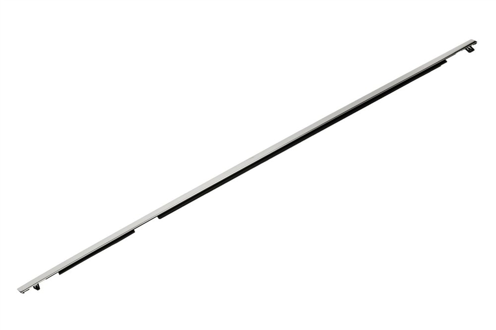 GM Genuine Parts Passenger Side Rear Door Window Belt Molding