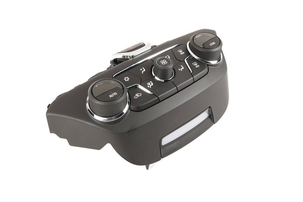 GM Genuine Parts Jet Black Heater and Air Conditioning Control