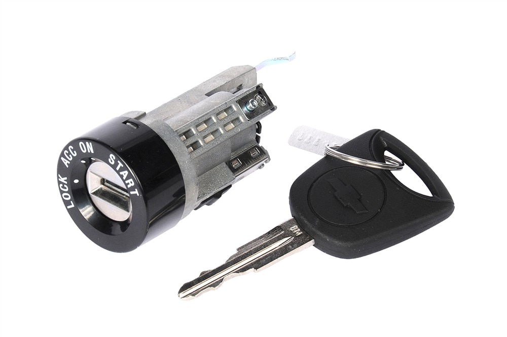 GM Genuine Parts Ignition Lock Cylinder with Key (Programming Required)