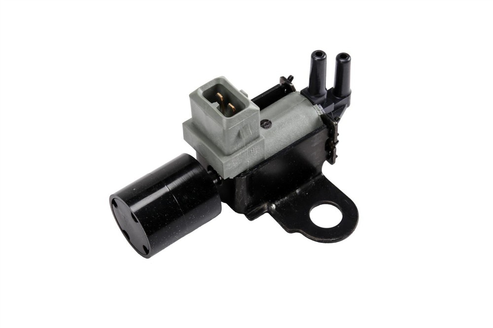 GM Genuine Parts Emission Control Vacuum Valve