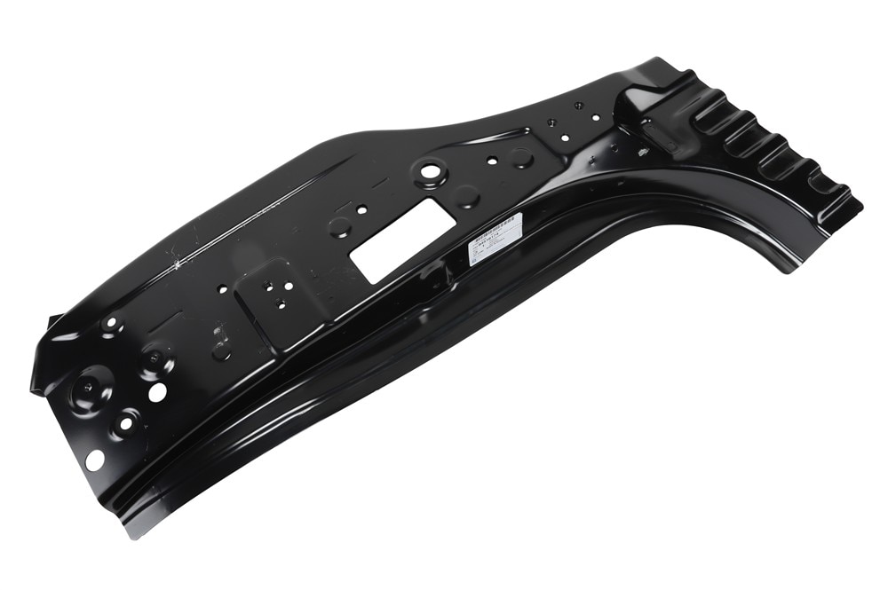 GM Genuine Parts Passenger Side Body Hinge Pillar Outer Panel Reinforcement